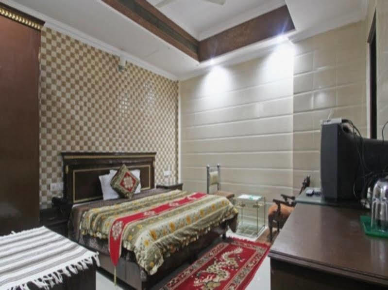 Hotel Hallmark Regency Ludhiana Luaran gambar